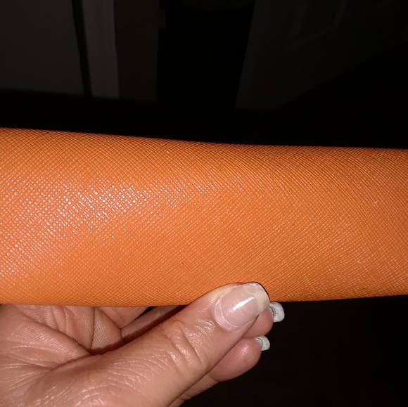 Tory Burch glasses case - Picture 5 of 7